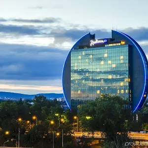 **** Отель Radisson Blu Frankfurt Германия